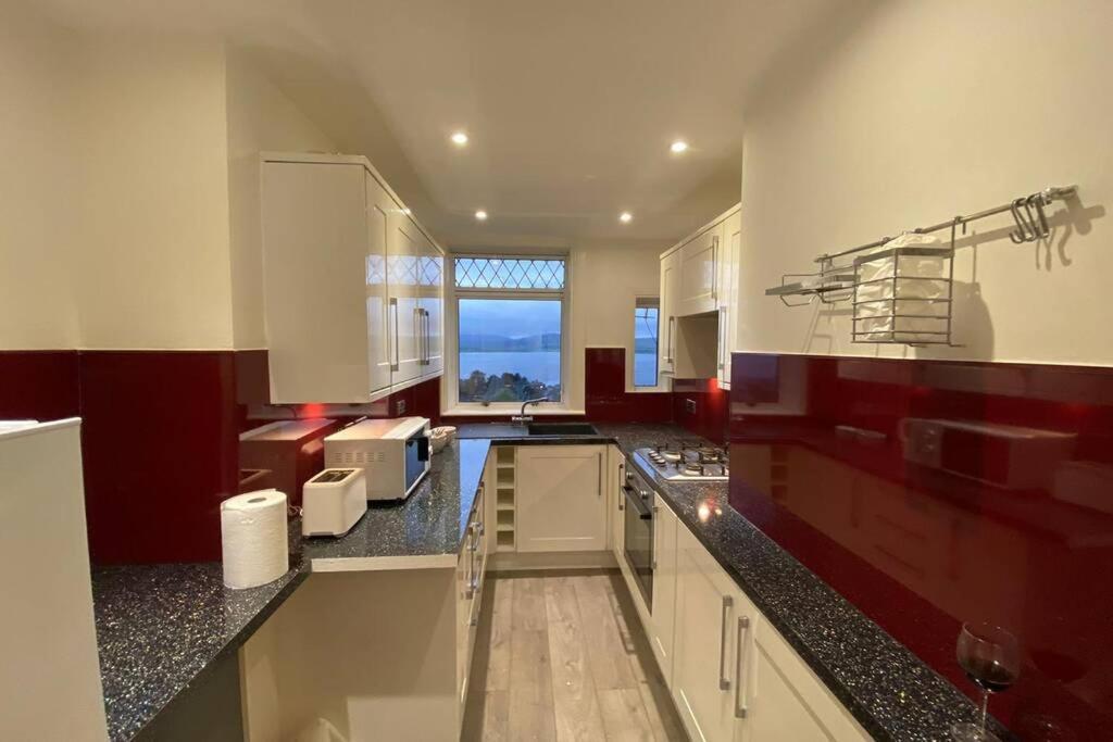 Beautiful Sea View 2 Bed Home Port Glasgow Exterior foto